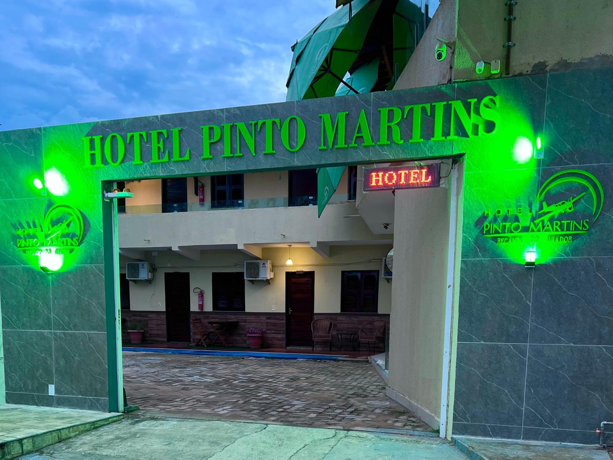 Hotel Pinto Martins 卡莫辛 外观 照片